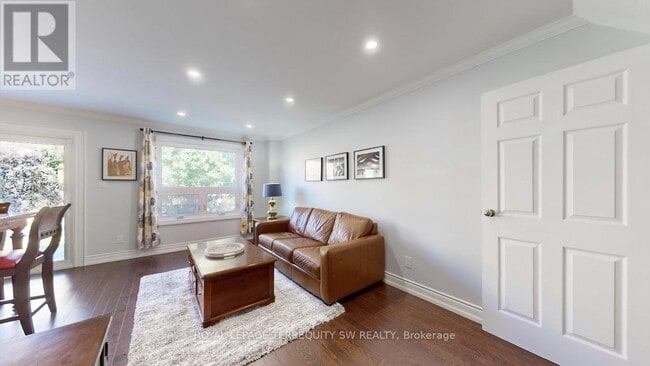 Building Photo - 4287 Beacon Ln