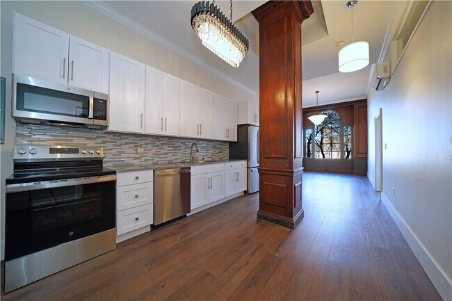 Foto del edificio - 207 N Main St