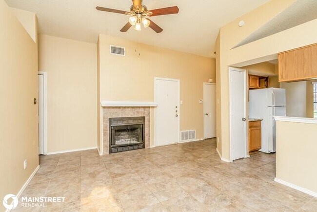Building Photo - 1444 Horncastle St, Fort Worth, TX 76134