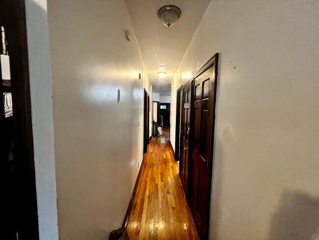 Foto del edificio - 18 Bynner St