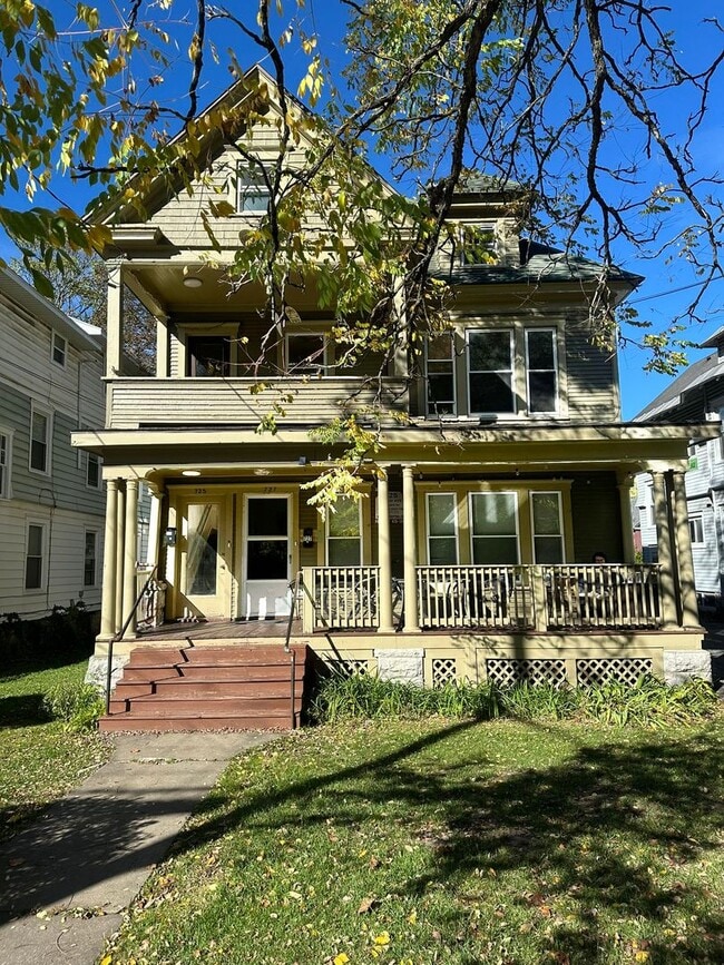 Photo - 725 Euclid Ave Apartment