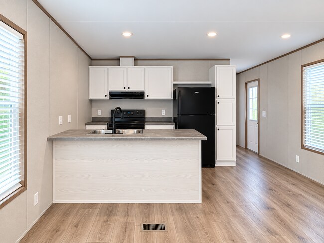 Building Photo - 115 Ponderosa Wy