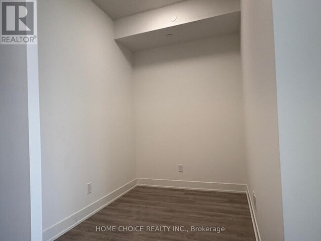Building Photo - 56-2356 Andre de Grasse St