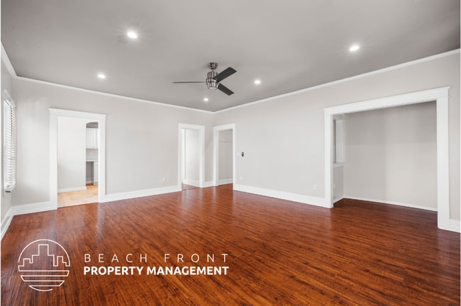 Foto del edificio - 411-417 Walnut Ave.