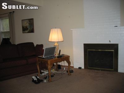 Building Photo - 2932 Sayre Rd