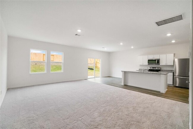 Building Photo - 14862 Calderon Dr