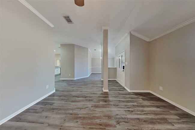 Foto del edificio - 3606 Chatwood Dr