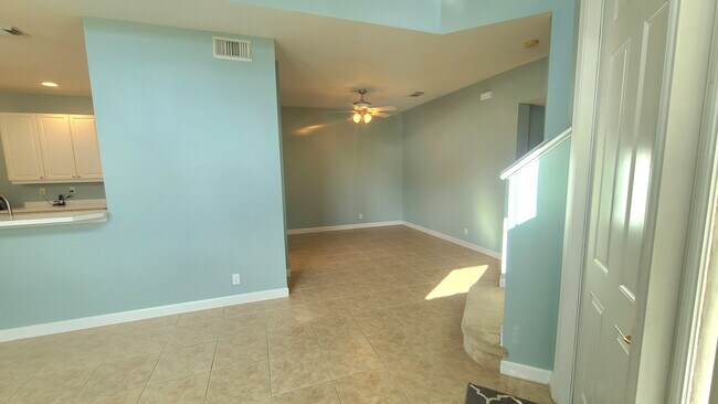 Foto del edificio - 10499 SW West Park Ave