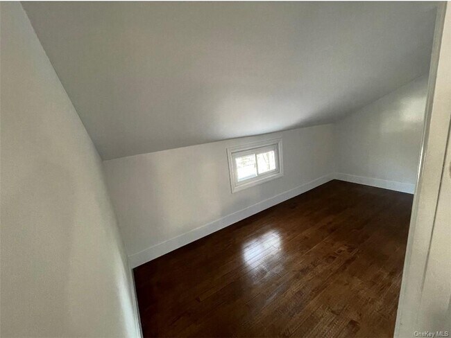 Foto del edificio - 254 S Ridge St