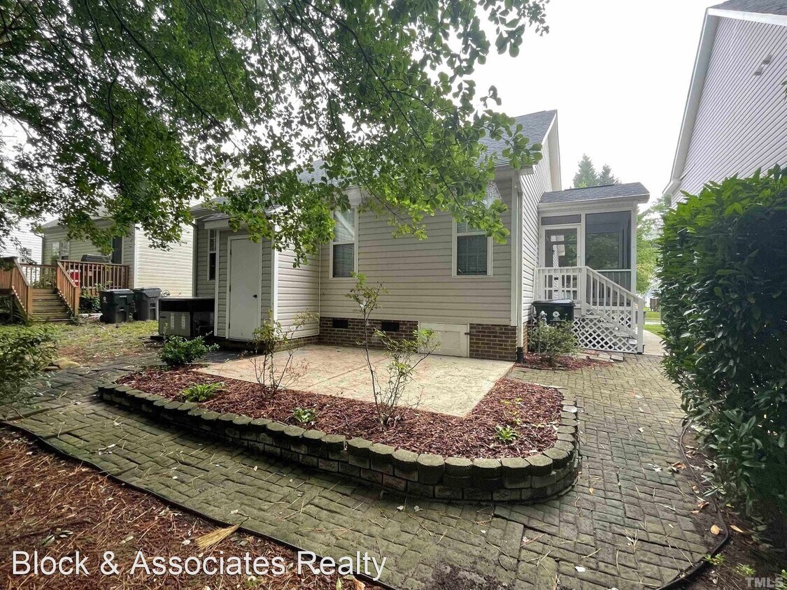 Building Photo - 3 br, 2 bath House - 109 Cross Hill Lane