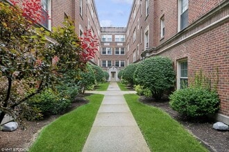 Building Photo - 7316 N Honore St