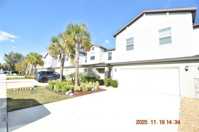 Building Photo - 6252 Shiner St