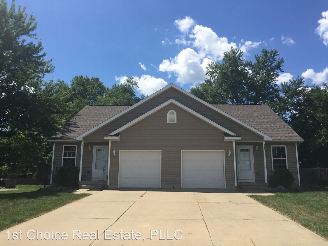 Foto principal - 2 br, 1 bath House - 2123 Phillips Ave