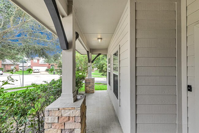 Building Photo - 25226 Bluma Ranch Dr