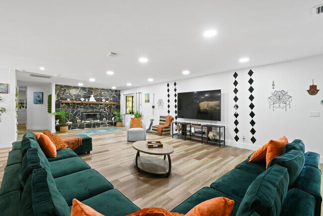 Foto del edificio - 13014 46th Ct N