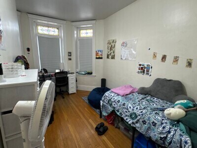 Foto del edificio - 448 Park Dr