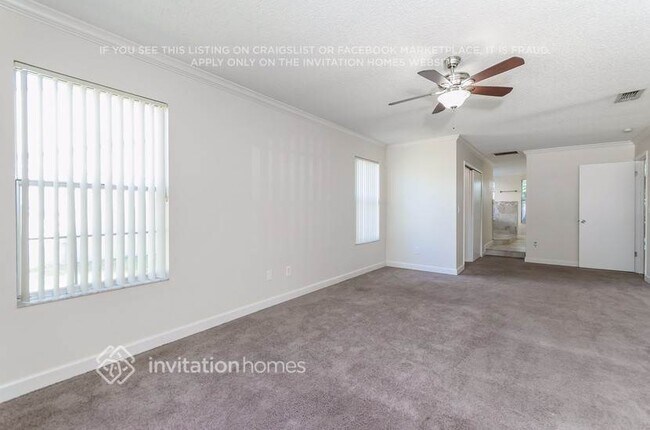 Foto del edificio - 7781 Snowberry Cir