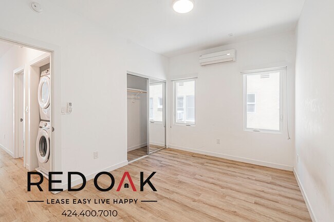 Foto del edificio - 2204 7th Ave