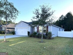 Building Photo - 306 Cedar Breeze Dr