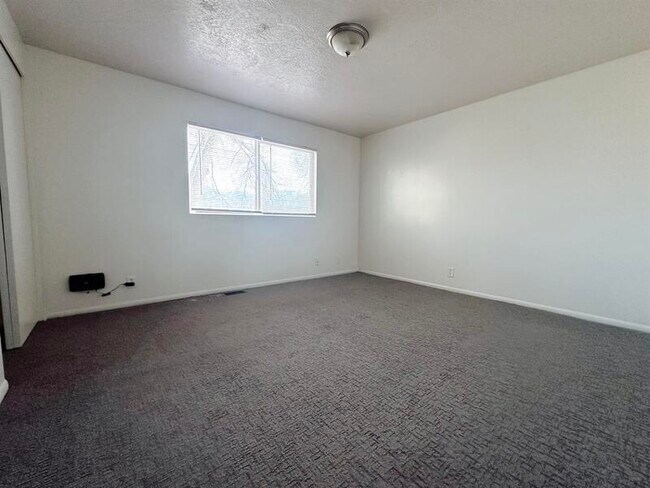 Foto del edificio - 305 S 100 E