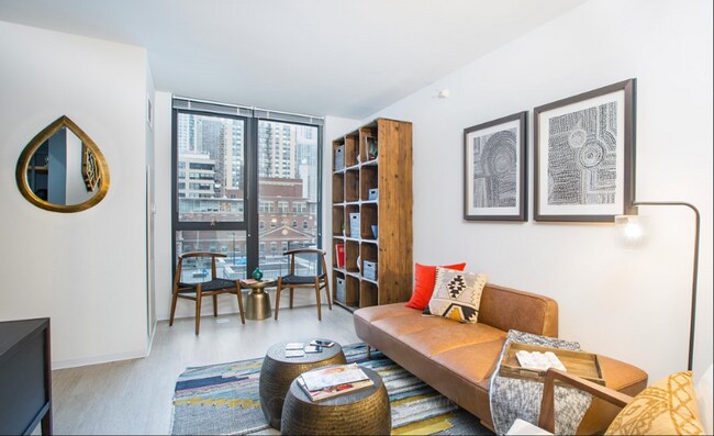 Foto del edificio - 730 N Wells St
