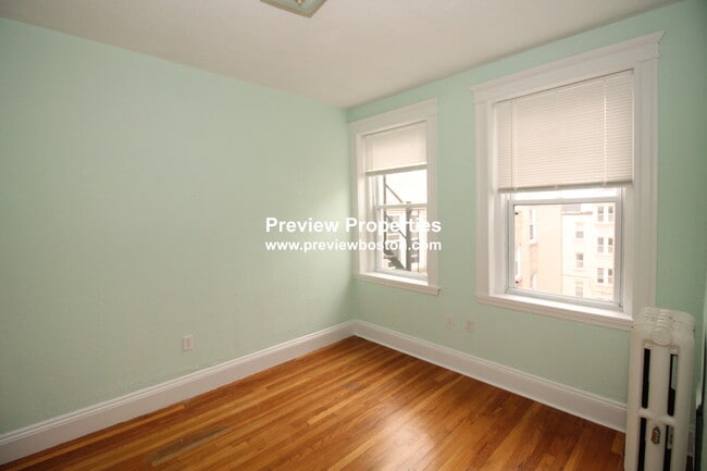 Building Photo - 1629 Commonwealth Ave