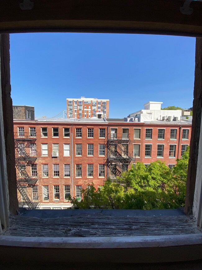 Building Photo - 120 N 3rd St
