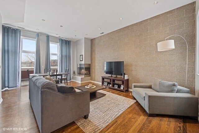 Foto principal - 1729 N Clybourn Ave
