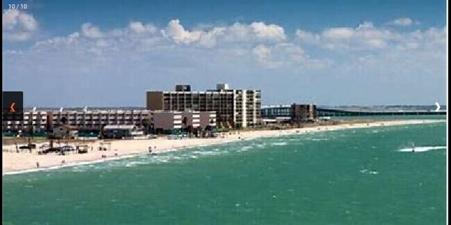 Building Photo - 3938 Surfside Blvd