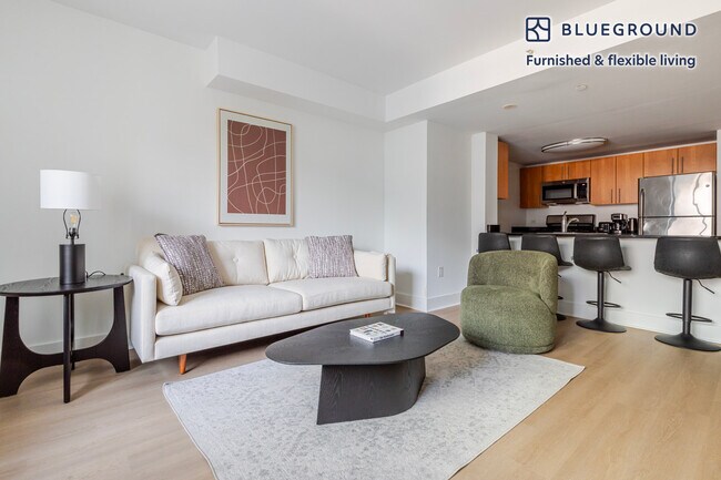 Foto del edificio - 4-75 48th Avenue-SI FL5-ID2233