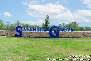 Foto del edificio - 8511 Opal Pl