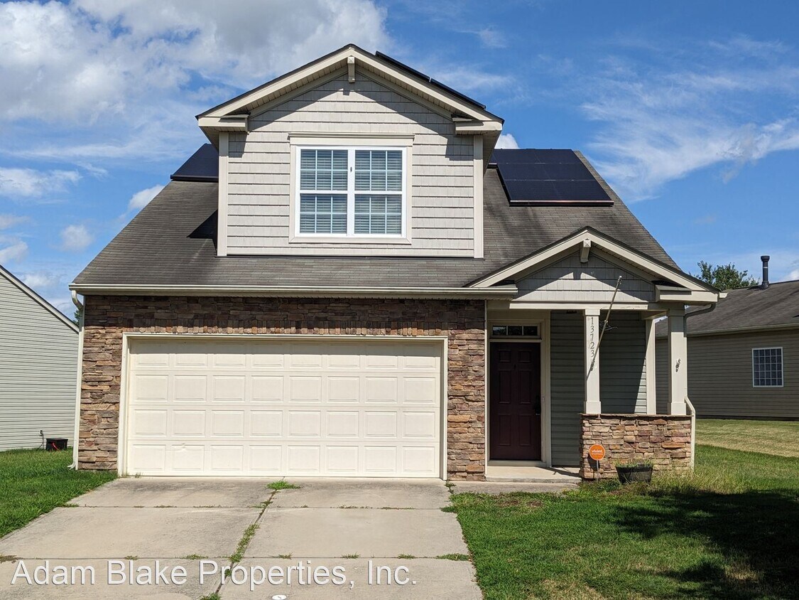 13723 Porter Creek Rd, Charlotte, NC 28262 House Rental in Charlotte