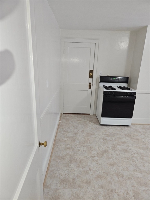 Building Photo - 24 Aldrich Rd