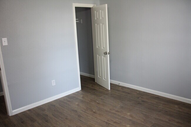 Large walk in closets. - 3905 Winfield Ave