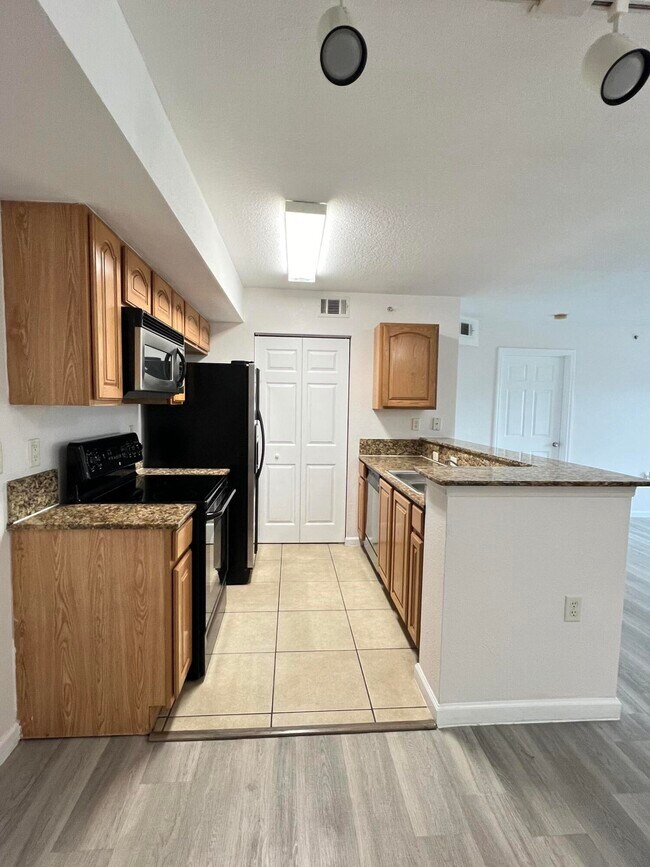 Foto del edificio - 301 SW Palm Dr