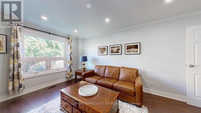 Building Photo - 4287 Beacon Ln