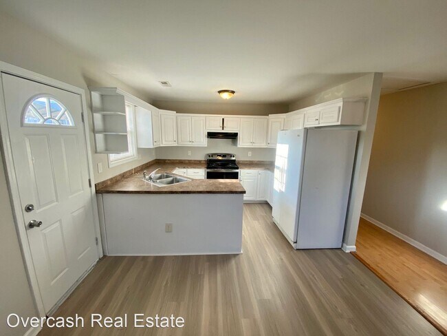 Building Photo - 4 br, 2 bath House - 1110 Mason St