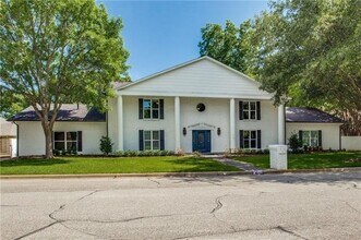 Building Photo - 4767 Overton Woods Dr
