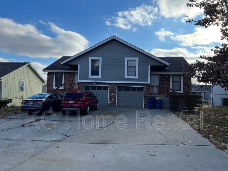 443 Lee Dr, Liberty, MO 64068 Townhome Rentals in Liberty MO