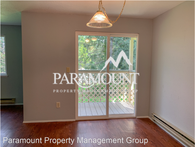 Foto del edificio - 2 br, 1 bath House - 575 6th Avenue #8