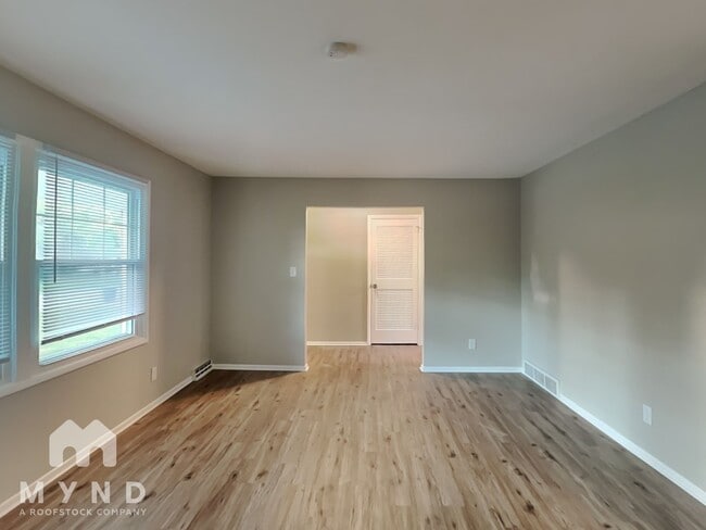 Foto del edificio - 4163 Kenridge Dr