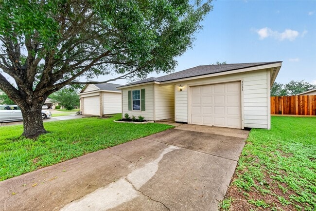 Foto del edificio - 4611 Snowdrop Ct
