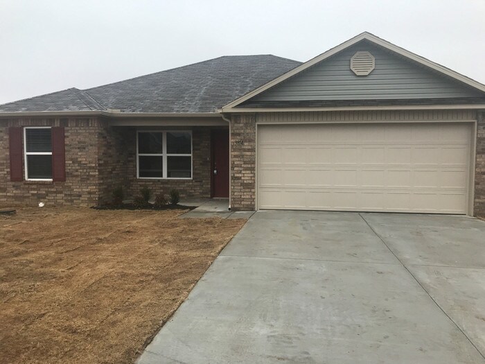 Foto principal - 3814 Rosebud Ln