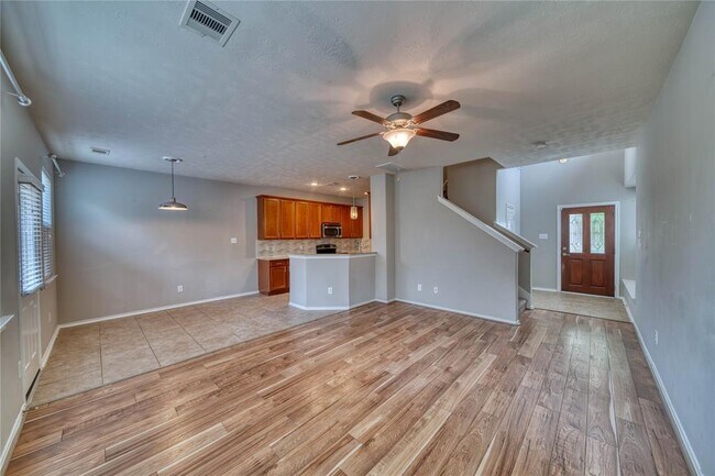 Building Photo - 43 Whitekirk Pl