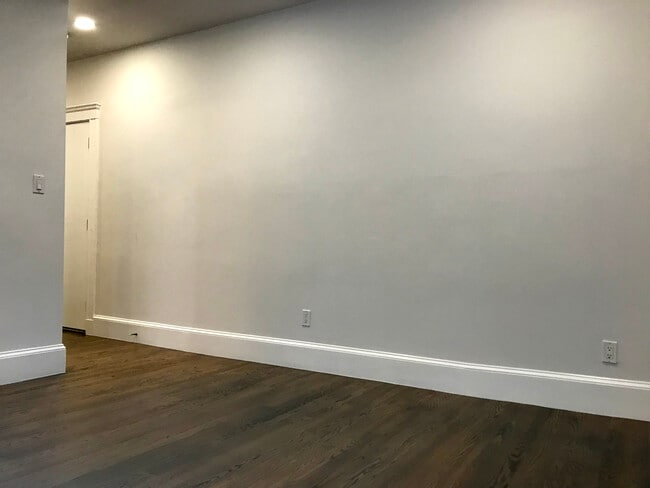 Foto del edificio - 19 Peterborough St