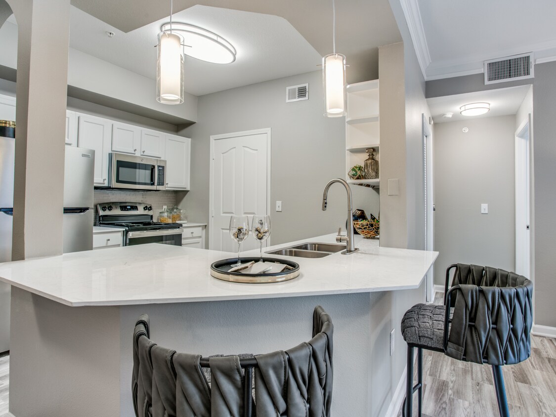 Vista 121 Apartment Homes Apartments 2241 S Business Hwy Lewisville