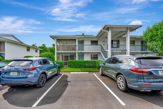 Building Photo - 1230 SE Parkview Pl