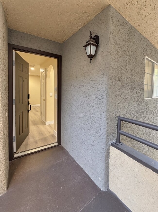 Building Photo - 2200 S Fort Apache Rd