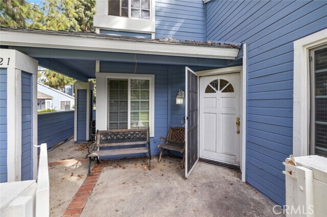 Building Photo - 21321 Cottonwood Ln