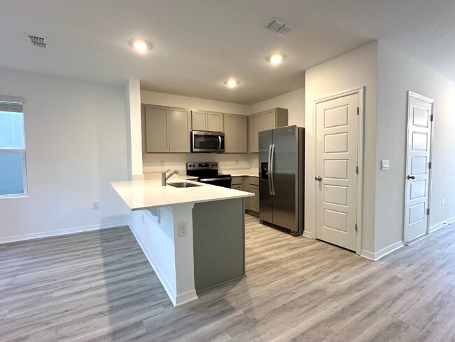 Foto del edificio - 2933 Canary Ave